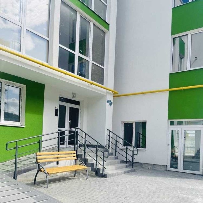 Продаж 2-к квартири НОВОБУДОВА ЗДАНА 72/51.5/20.5м² ЖК Бузковий 99000$ - фото 1