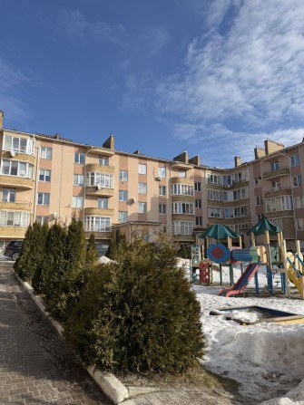 Власник 2 кімнатна квартира з ремонтом в новобудові в м. Пустомити - фото 1