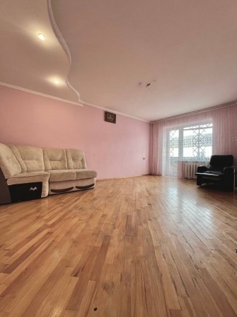 Продаж 3-кімнатної квартири 76 м² + горище, Пустомити, 2 / 2 поверх - фото 1