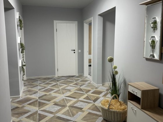 Продаж 3-ох кімнатноі квартири Зимняя Вода