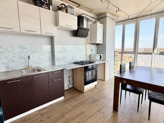 Продаж 2 кімн квартири з ремонтом в ЖК Гранд Віладж Сокільники