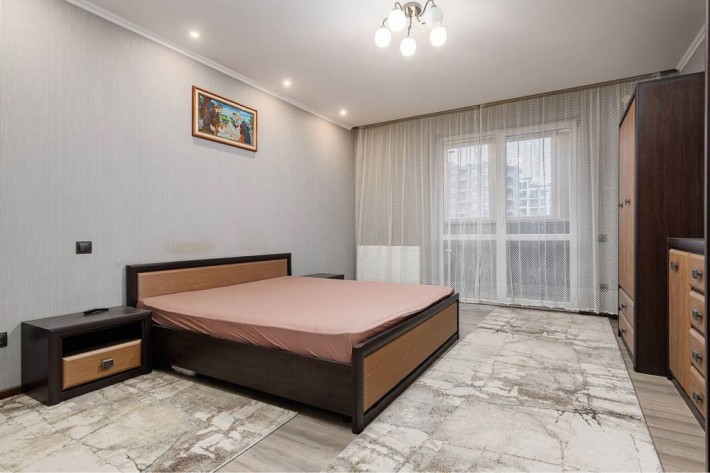 Продаж 3 кімнатної квартири в ЖК ДанБуд по вул. Героїв Майдану - фото 1