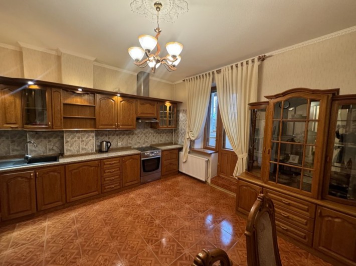 Продаж  3кк з окремим входом та власним гаражем по вул. Привільній - фото 1