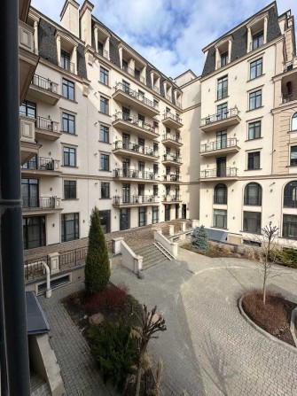 Продам 3-комн. квартиру у МОРЯ  в элитном ЖК "Авторский Квартал" - фото 1