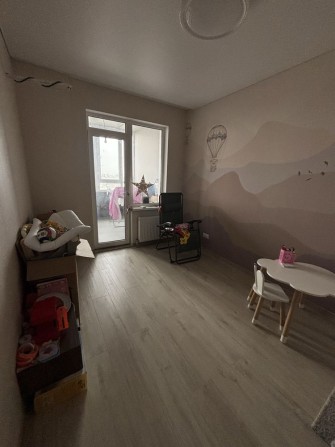 Продам 2к квартиру в ЖК «Радужный» - фото 1