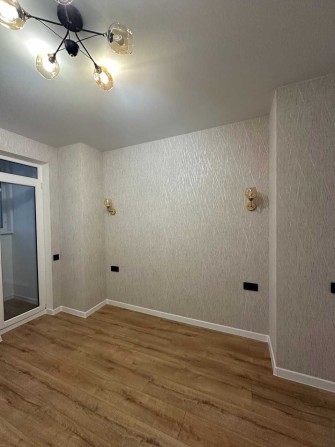 Продам 1 комн квартиру Ремонт Дом сдан Лифт ЖМ Радужный 45000у.е - фото 1