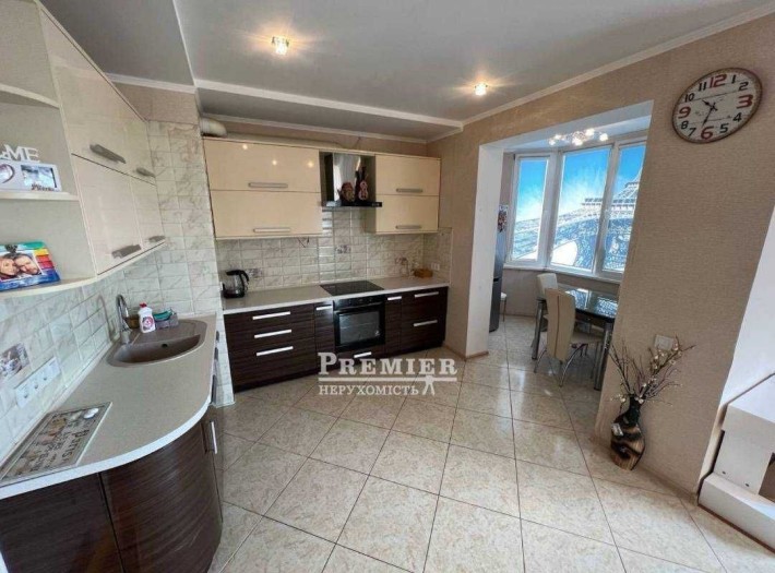 2 комнатная квартира 65 м2 Ремонт Мебель ЖК Радужный Гос программы - фото 1