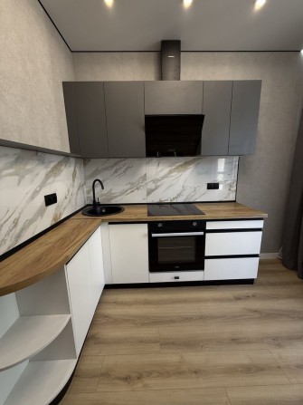 Лучшая цена Акварель 2 Жемчужный квартал Вид моря - фото 1