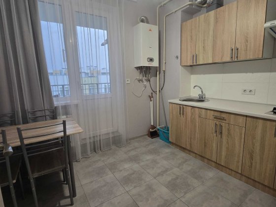 Продам новую однокомнатную квартиру в ЖК" 7 Небо". Авангард