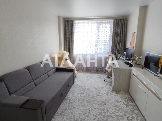 2-комнатная квартира с капремонтом на среднем этаже в ЖК 7 Небо Авангард