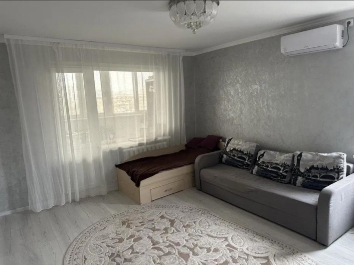 Продам двухкомнатную квартиру на Бочарова - фото 1