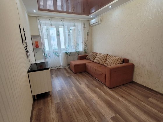 Квартира с мебелью и техникой вблизи моря Фонтанка