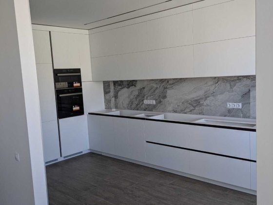 Двухкомнатная квартира в  ЖК Мариинский Великодолинське