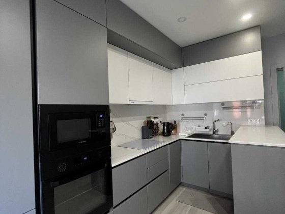 Продам 2-х кімн квартиру Авторський ремонт! 2 поверх Держпрограми!! Авангард