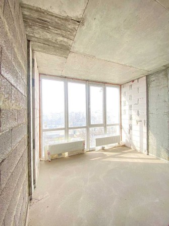 Продам большую однокомнатную квартиру в ЖК Золотая Эра возле Моря - фото 1