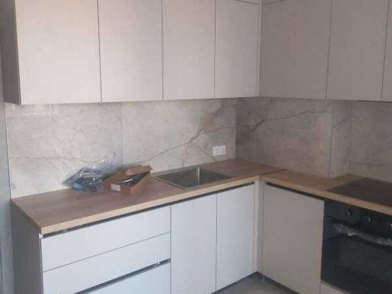 1 ком 43 кв.м. с ремонтом в Золотой Эре! 45000 у.е.!