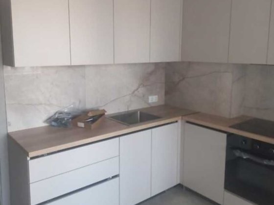 Срочно! 1 комнатная 43 кв.м с капремонтом в ЖК "Золотая Эра" Крижанівка