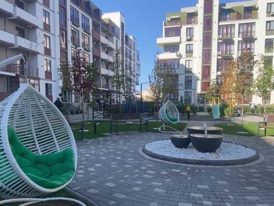 Горящая 1к с балконом жк Смарт Сити Ліски (Одеська обл.)