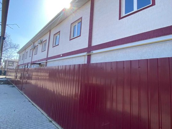 В продаже двухуровневая квартира на Ленпоселке. Авангард