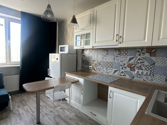 Продам 1 комнатную квартиру,  Жемчужина, Кадорр Лиманка