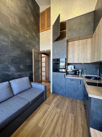 Продам 1-комн. квартиру в ЖК "Якоря" на Бочарова/Ремонт+Мебель+Лоджия - фото 1