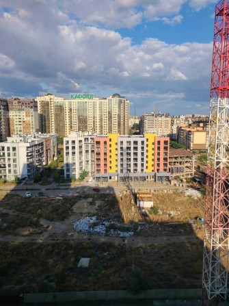 Пос. Котовского, ЖК Золотая Эра" 1 комн. квартиры, дом сдан. - фото 1