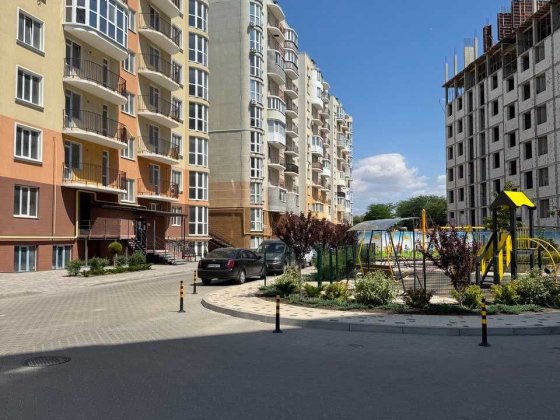 Продам 2-кімнатну квартиру в ЖК Теплий дім Крыжановка