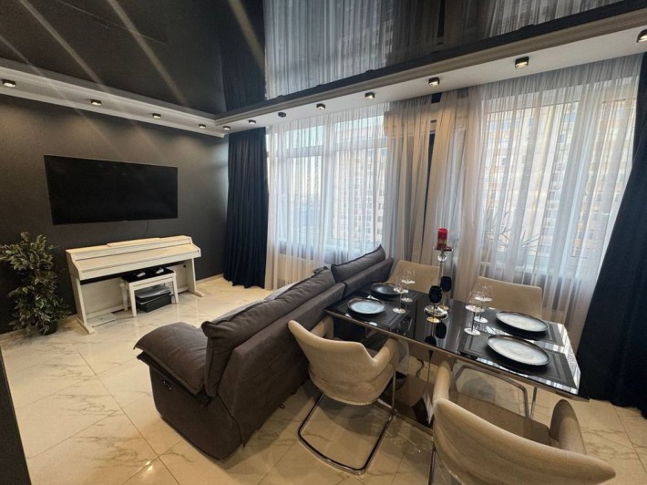 Кадорр Групп, ЖК 46 Жемчужина, квартира с евроремонтом - фото 1