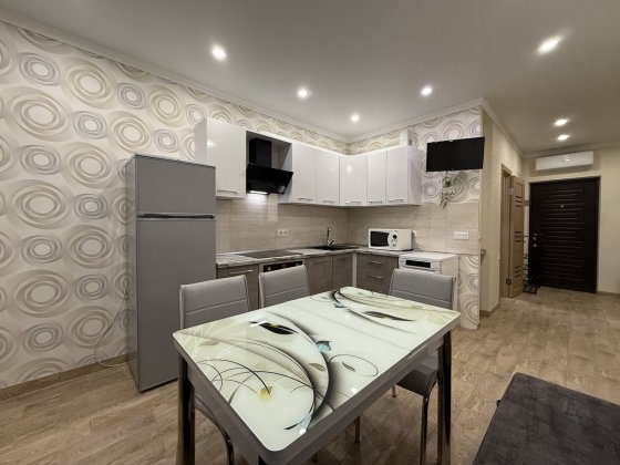 Простора 1 кімнатна квартира в ЖК «47 Перлина» з ремонтом Крижанівка