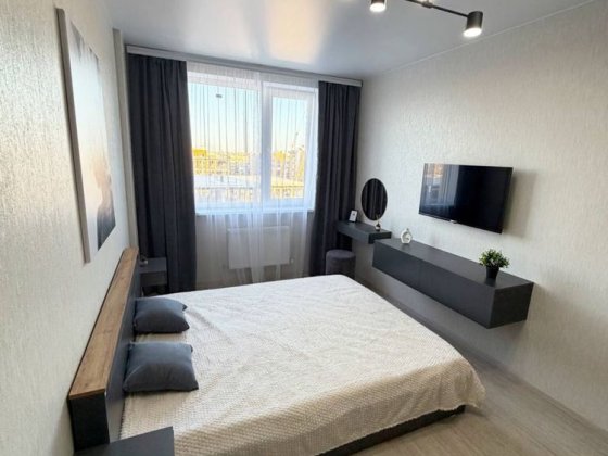 Продам 1 коинатную квартиру ЖК 7 небо Авангард