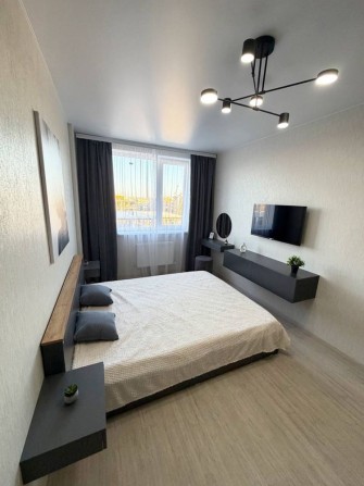 Продам 1 коинатную квартиру ЖК 7 небо - фото 1