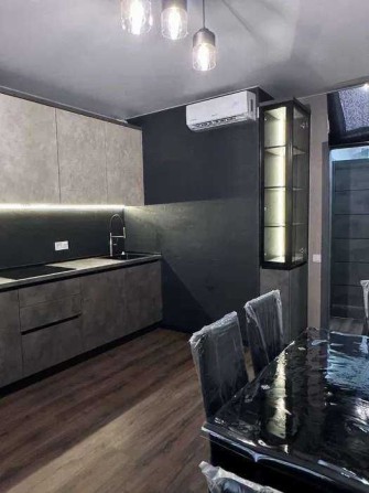 1 комнатная/D евроремонт/43кв.м/ КАДОР на Сахарова - фото 1