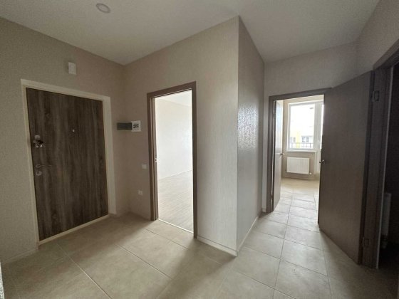 Продам новую 2-комнатную квартиру с капремонтом в ЖК "7 Небо"! Авангард