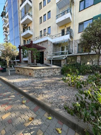 Продам 2 кімнатну квартиру на Котовського, в ЖК " Зелений Мис" - фото 1