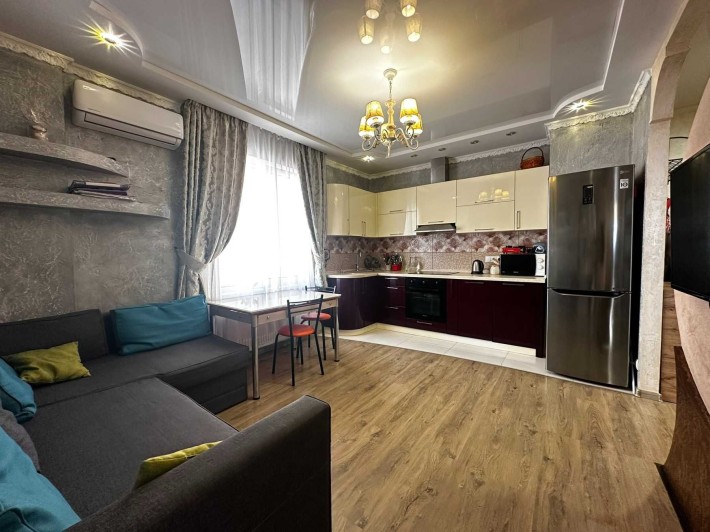 2 комнатная квартира 62 м2 Ремонт Мебель Техника Новый Дом ЖК Радужный - фото 1