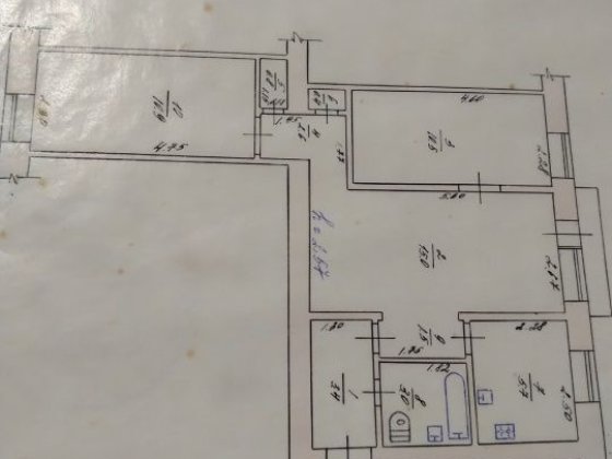 Продам 3-комнатную квартиру в г.Подольске Одесской обл. Подільськ