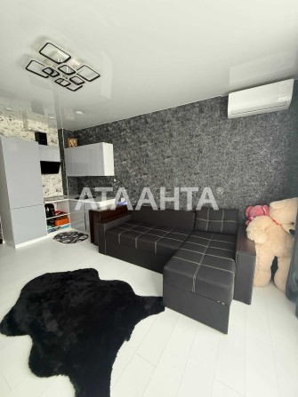 В продаже 1-комнатная квартира ЖК Акварель 2  с ремонтом. - фото 1