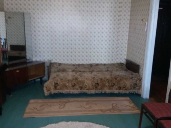 Продам 2 кімнатну  квартиру в м. Подільськ вул. Мельніченка 120. Подільськ