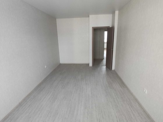 В продаже новая 2-комнатная квартира с кап. ремонтом в ЖК «7 Небо"! Авангард