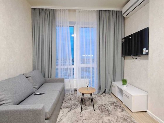 Продаю двокімнатну в ЖК Артвіль — комфортне планування, лоджія Авангард