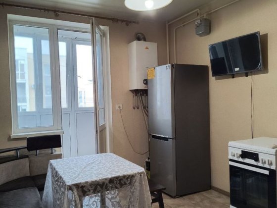 Продам большую однокомнатную квартиру, жк 7 небо Авангард