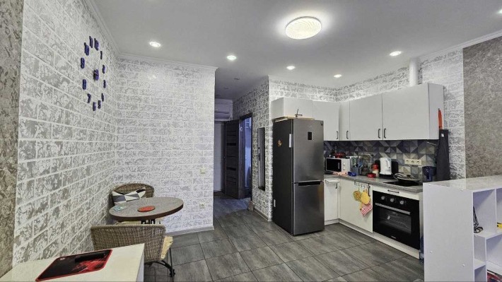 Таирова. 32 м Ремонт, мебель. Средний этаж. АГВ - фото 1