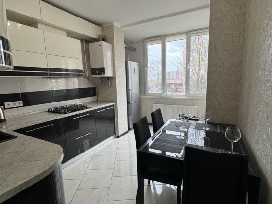 ЖМ 7 небо, ШИКАРНАЯ ДВУШКА, лучшее предложение! Авангард