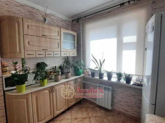 Просторная 3-х комнатная квартира с ремонтом. Крижанівка