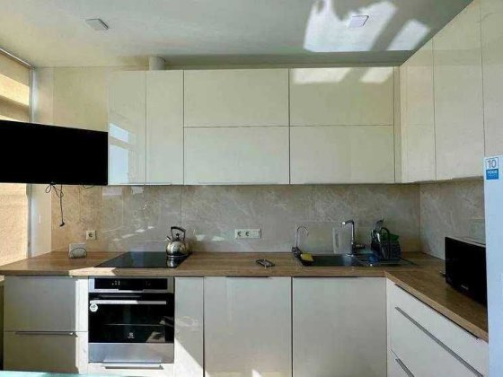 Продам 2х-квартиру в 49 Перлини на Таїрове Лиманка