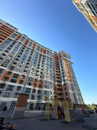 ПРОДАМ однокімнатну квартиру з балконом в ЖК «Маршал Сіті», Таїрова - фото 1