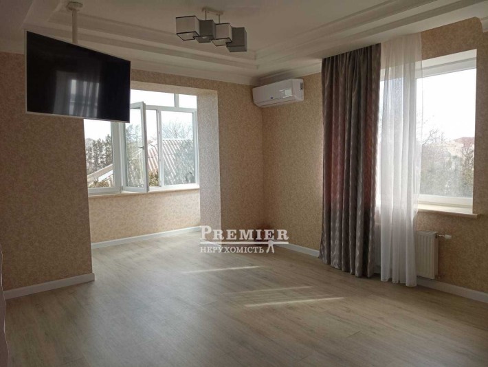 1-комнатная квартирв 50 м² с ремонтом, вид на лиман. Гос. програма - фото 1
