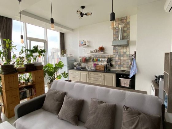 Простора квартира у 5 Перлині Лиманка