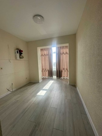 ЛС 2ком. квартира в цегляном зданом доме. - фото 1