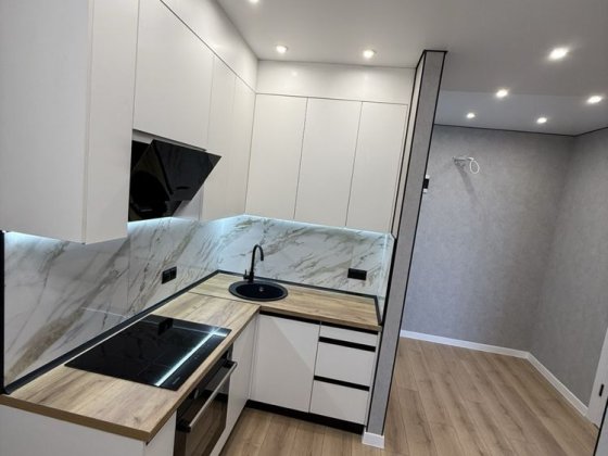 2к евродвушка ЖК Акварель 8 вид на море средний этаж таирова